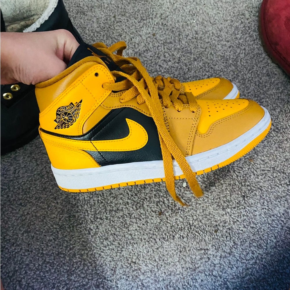 Air Jordan 1s Yellow.